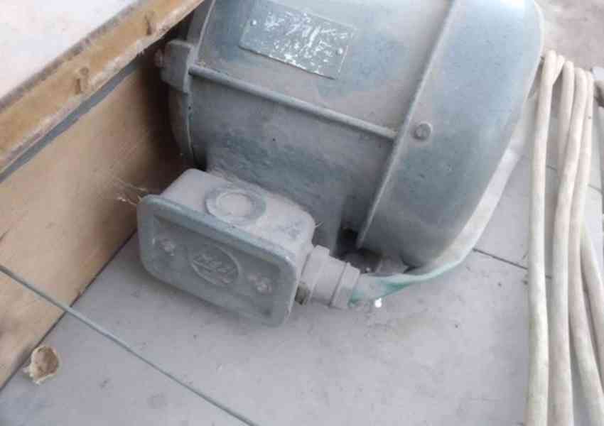 Kotoučová pila na dřevo (15688.) - foto 3