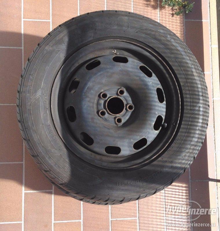 Letní pneu 195/65 R15 91H + disky 6Jx15 5x100 - foto 1