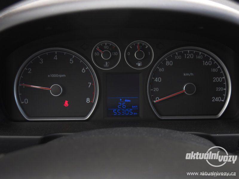 Hyundai i30 1.4, benzín, r.v. 2010 - foto 16