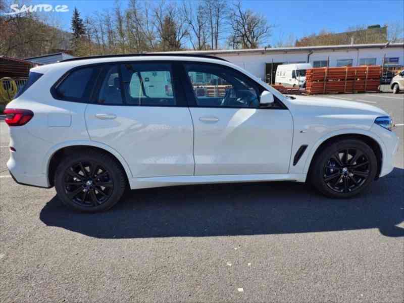 BMW X5 3,0   xDrive30d - foto 5