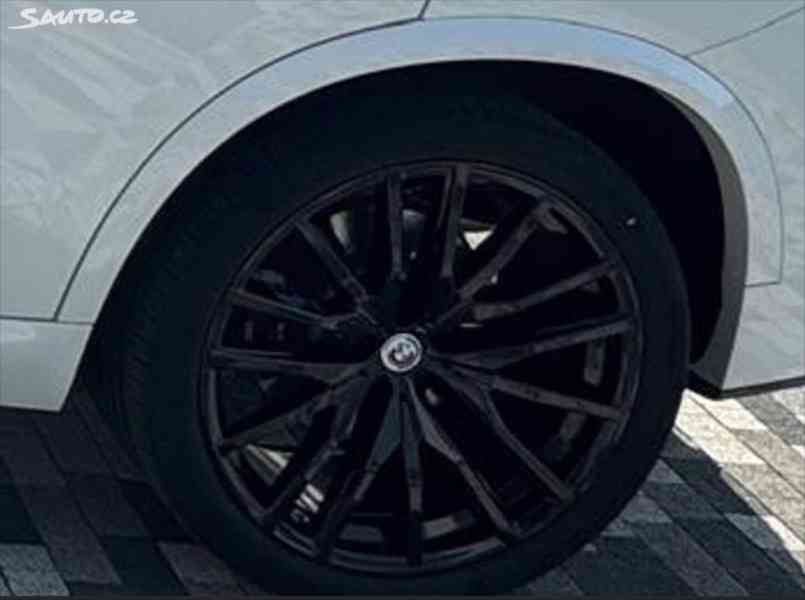 BMW X5 3,0   xDrive30d - foto 2