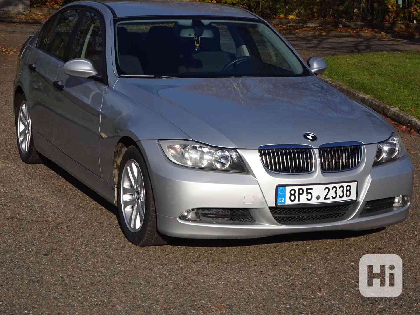 BMW 320i r.v.2005 (110 kw) - foto 1