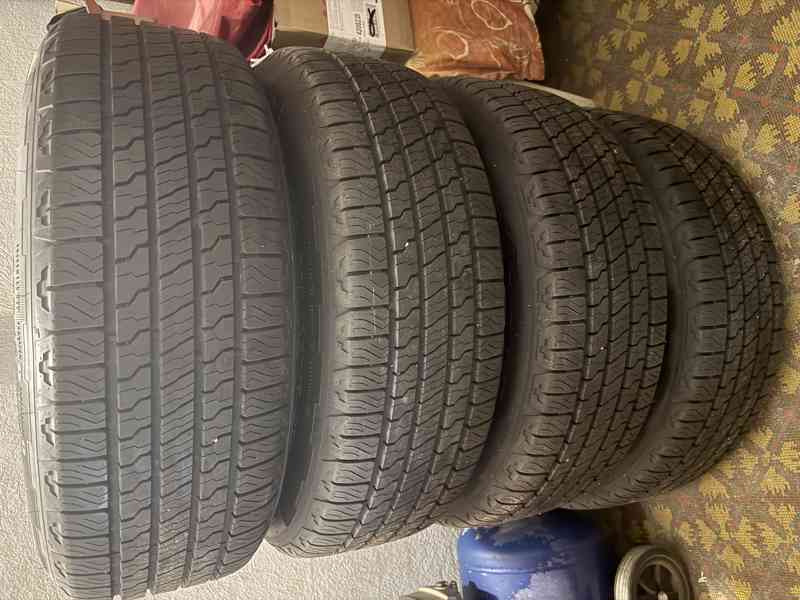 nové pneumatiky + elektrony - foto 2