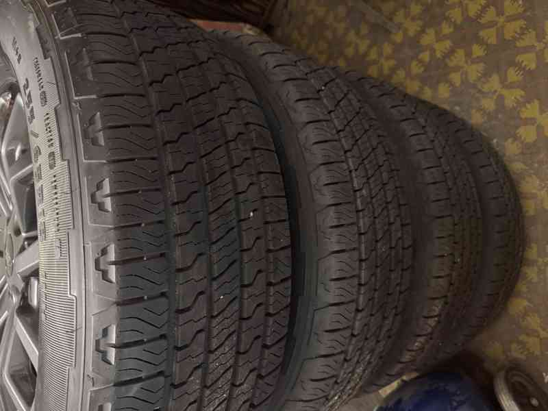 nové pneumatiky + elektrony - foto 7