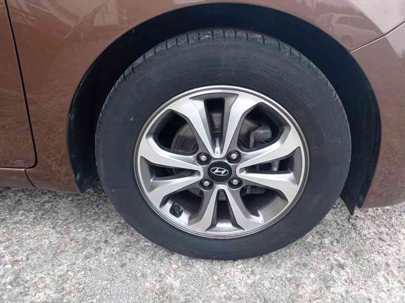Hyundai i20 1.25i NAVI/1MAJ/KAMERA - foto 35