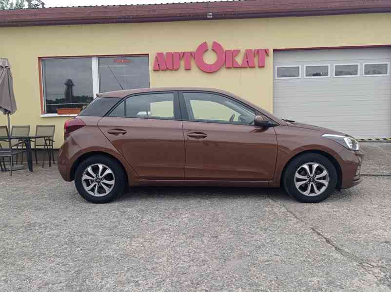 Hyundai i20 1.25i NAVI/1MAJ/KAMERA - foto 2