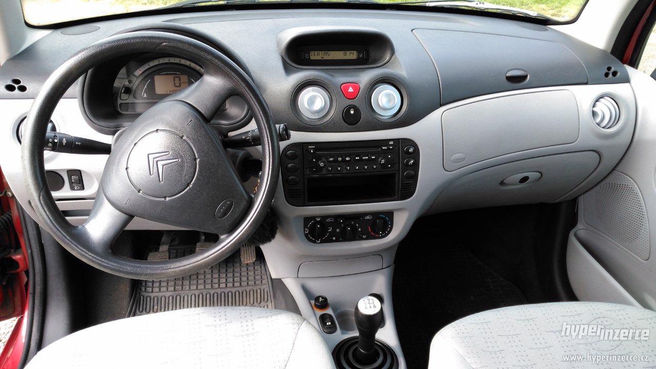 Citroën C3, servisní knížka - foto 1