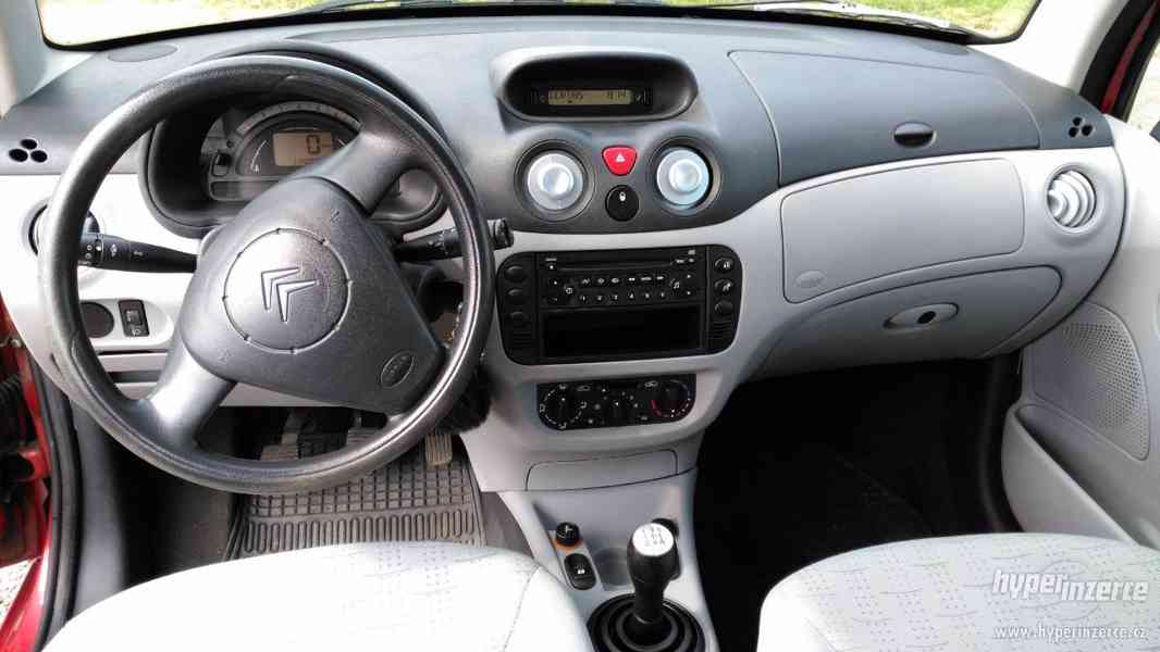 Citroën C3, servisní knížka - foto 1