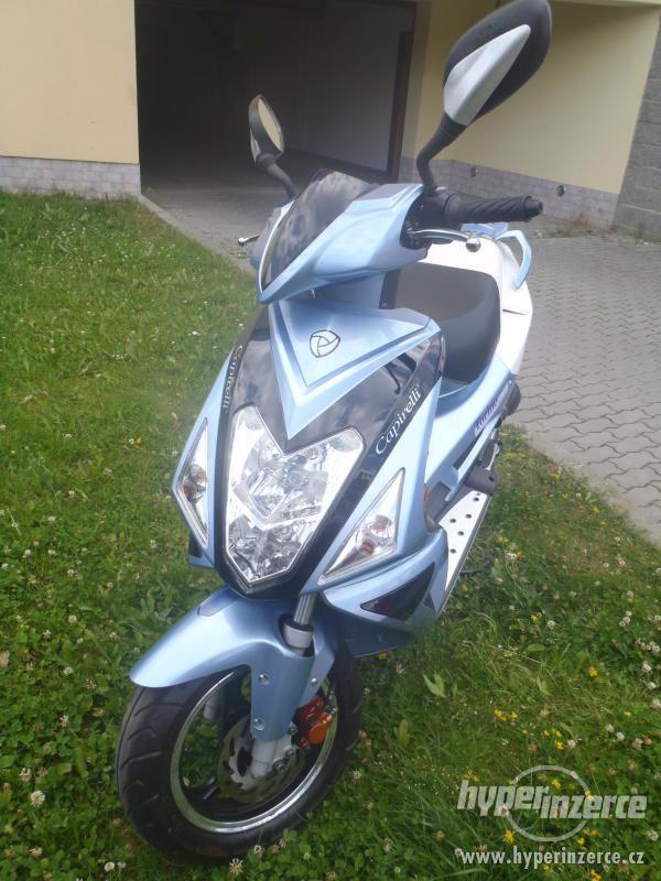 Skútr Capirelli TORINO 50 TÉMĚŘ NOVÝ - foto 1