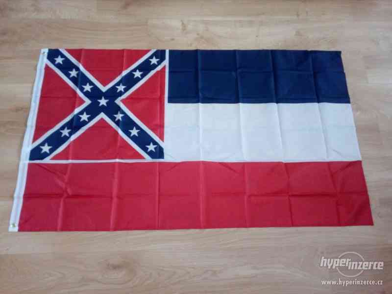 Jižanské vlajky - foto 3