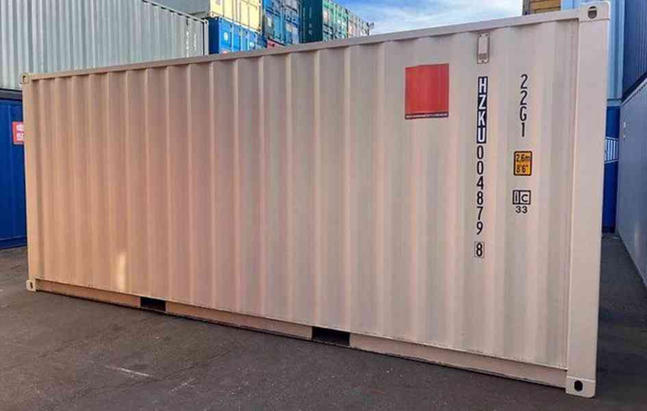 20stopý přepravní kontejner + sekční vrata + okno - foto 4