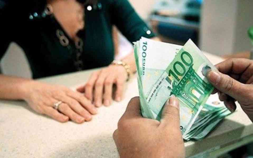 Peer-to-peer půjčky E: financement.blanchard026@gmail.com