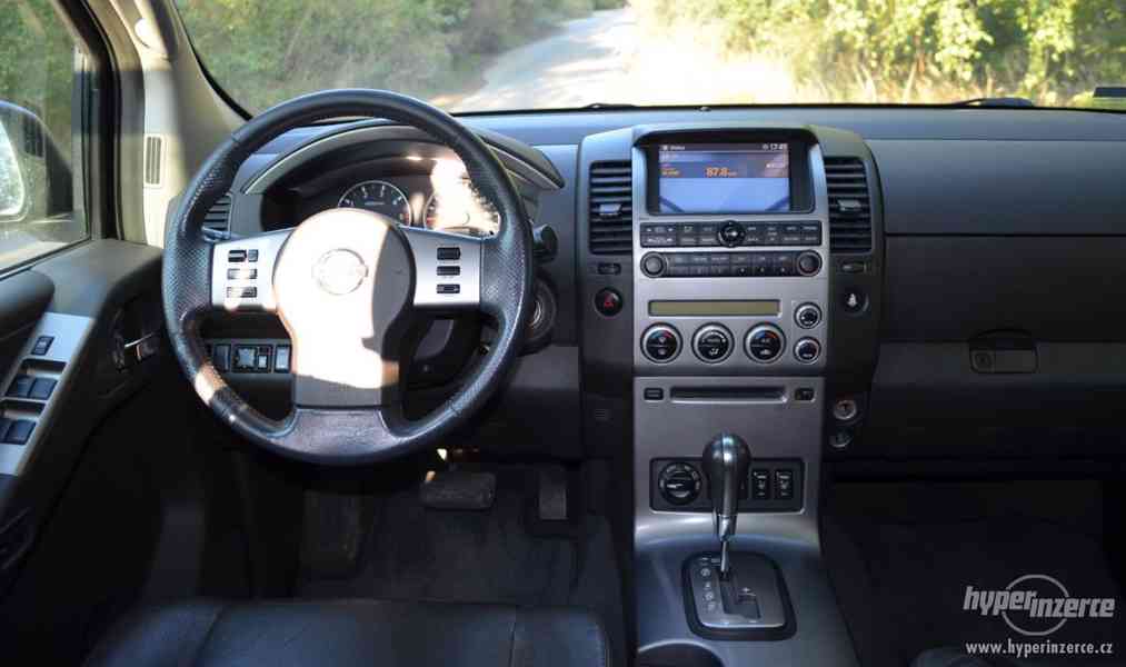 Nissan Pathfinder 2.5 DCI 7 MÍST NAVI KAMERA KŮŽE - foto 14