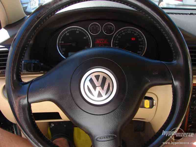 VW Passat 1.9 TDI Variant (96 KW) r.v.2003 - foto 8