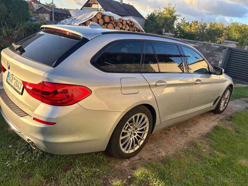 BMW Řada 5 3,0   G31 530d Sport Line 195kw - foto 3