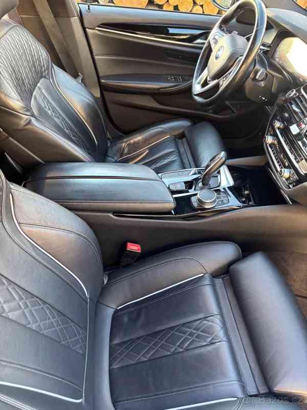 BMW Řada 5 3,0   G31 530d Sport Line 195kw - foto 5