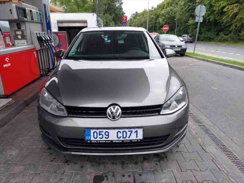 Volkswagen Golf 1,4   TSI 103 kW, 97.000 km - foto 1