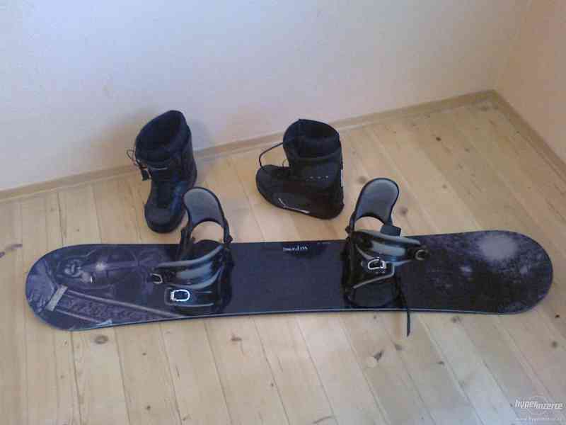 Snowboard délka 153 cm+ Boty 27,5 - foto 1