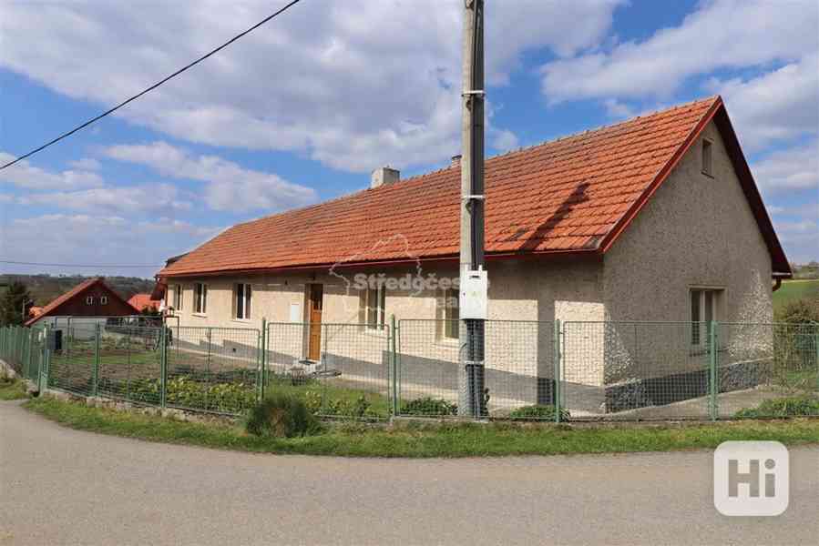 RD, pozemek 2.100m2 - foto 2