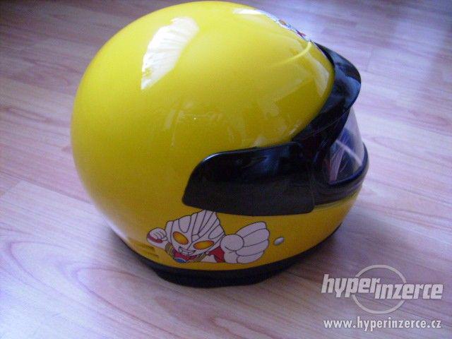 Moto helmy moto přilby cestovní i krosové nové zabalené - foto 11