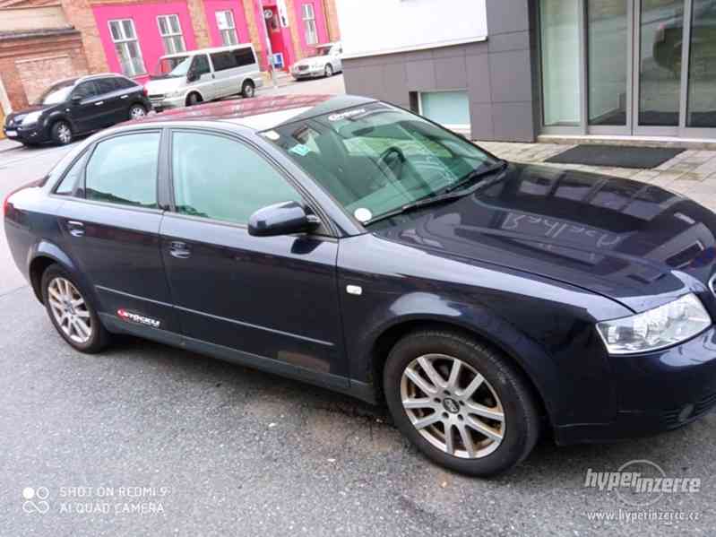Audi A4 B6 - foto 2