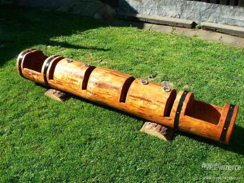 dřevěná koryta (květinové truhlíky), kolostavy. - foto 1