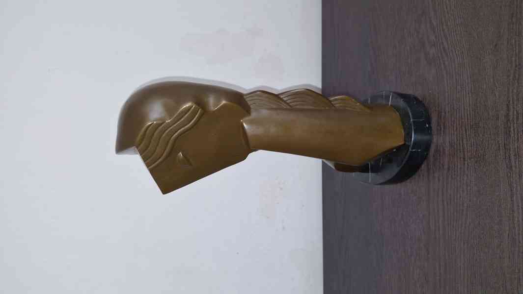 Kubistická hlava  - bronz  - foto 5