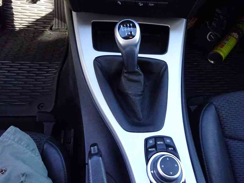 BMW 320 D X-DRIVE Touring r.v.2010 (135 kw)  - foto 14