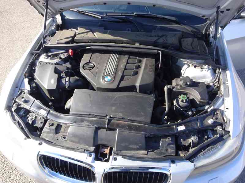 BMW 320 D X-DRIVE Touring r.v.2010 (135 kw)  - foto 20