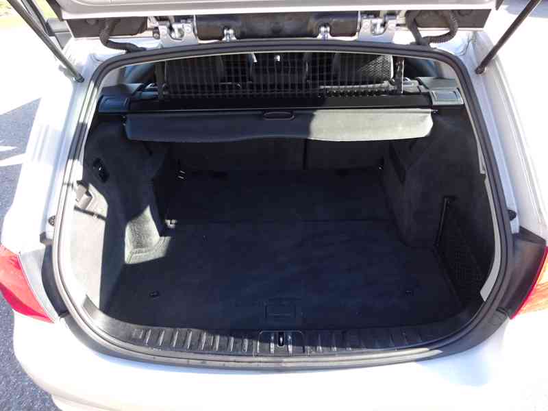 BMW 320 D X-DRIVE Touring r.v.2010 (135 kw)  - foto 9