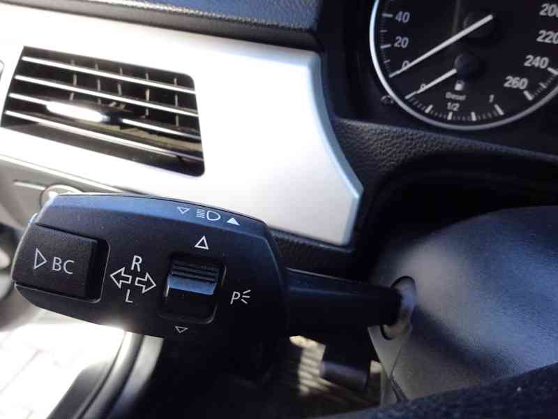 BMW 320 D X-DRIVE Touring r.v.2010 (135 kw)  - foto 16