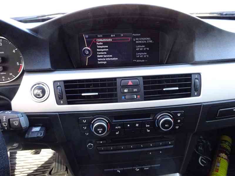 BMW 320 D X-DRIVE Touring r.v.2010 (135 kw)  - foto 12