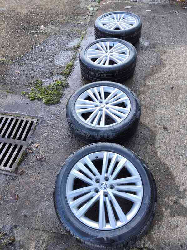 Kodiaq 2.0TDi, naj.112000km, 140kw - foto 5