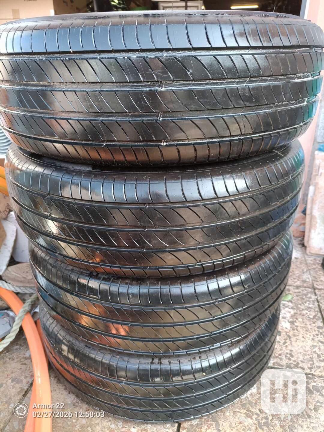 Zimní pneu Michelin Primacy 225/65 R17 95% vzorku 6,5mm - foto 1