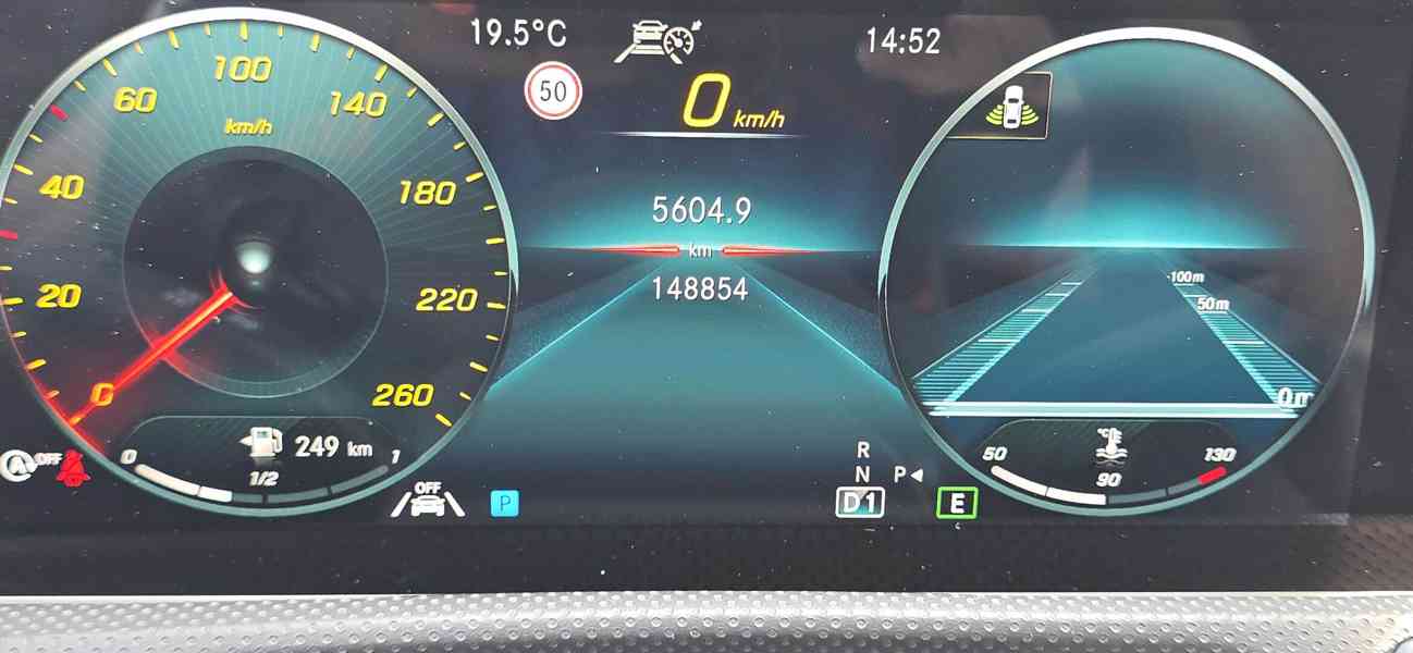 Mercedes A 220 d 4MATIC 1. majitel - foto 8