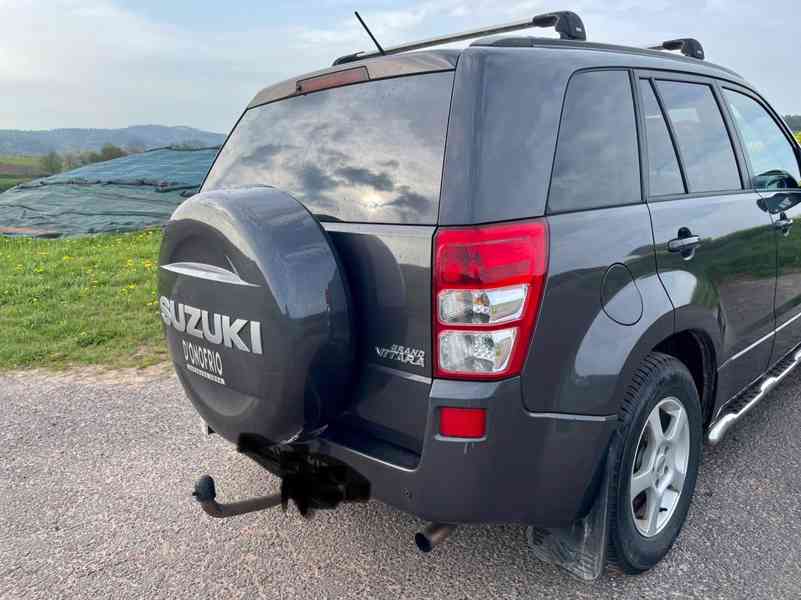 Suzuki Grand Vitara 2.4i Comfort benzín 124kw - foto 14