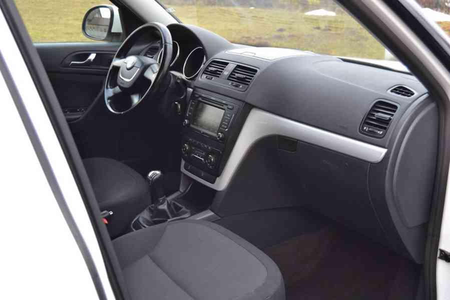 Škoda Yeti 1.4 TSI 90kW Plus Edition - foto 14