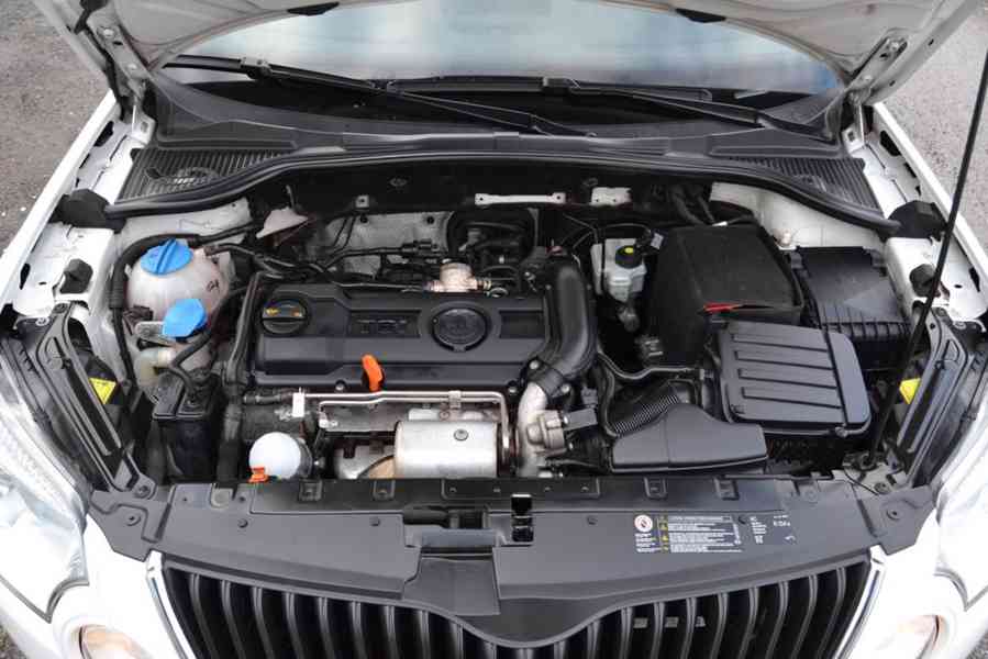 Škoda Yeti 1.4 TSI 90kW Plus Edition - foto 16