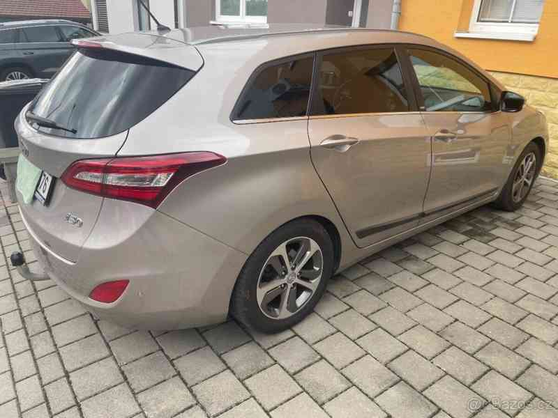 Hyundai i30 1,6 benzin gdi 99kw 1 majitel - foto 5
