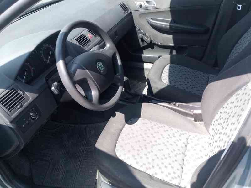 Prodám Škoda Fabia Combi 1.2 HTP - foto 9