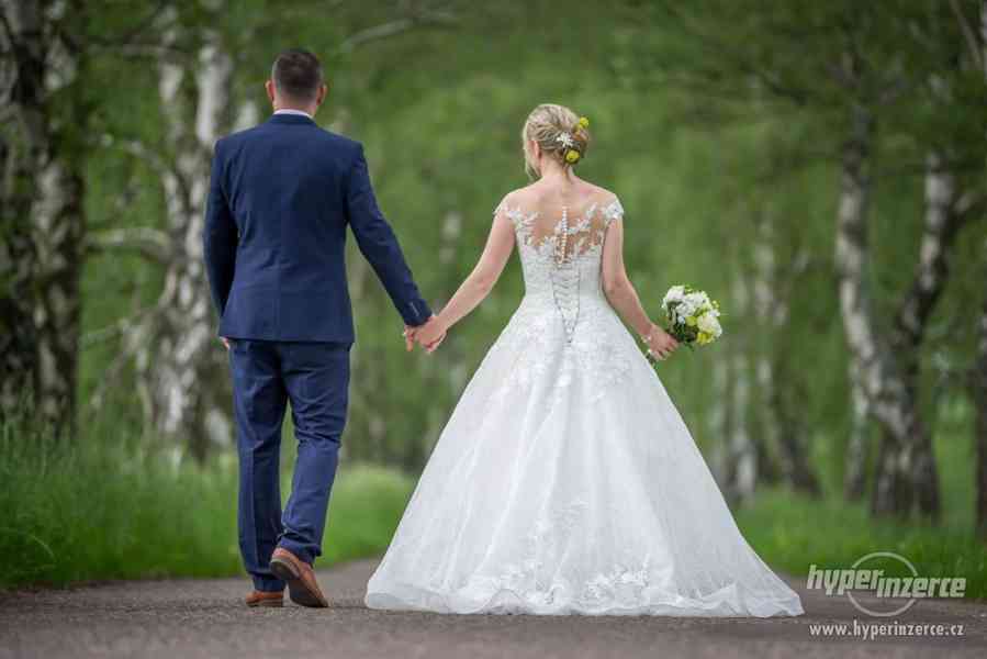 Nádherné svatební šaty od návrhářky Eva Utkina, model Laura - foto 1