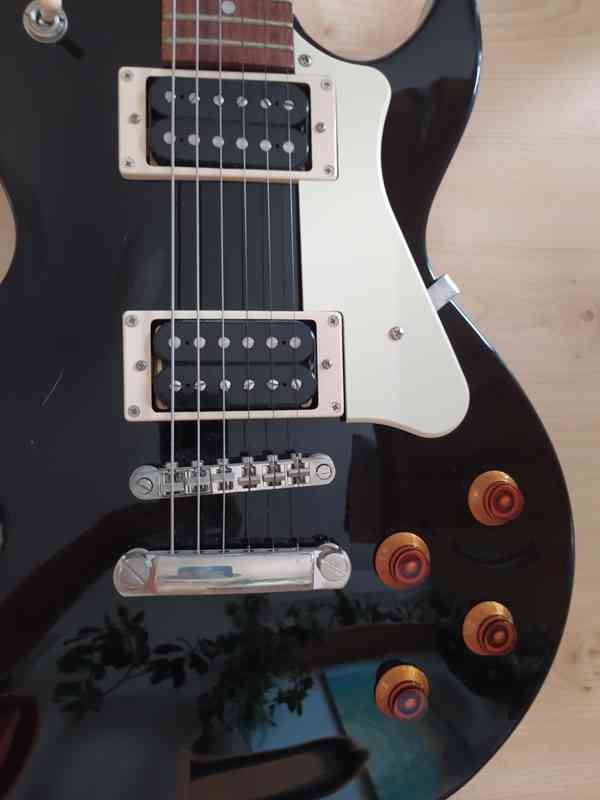 Elektrická kytara CORT CR 100 BK - foto 3