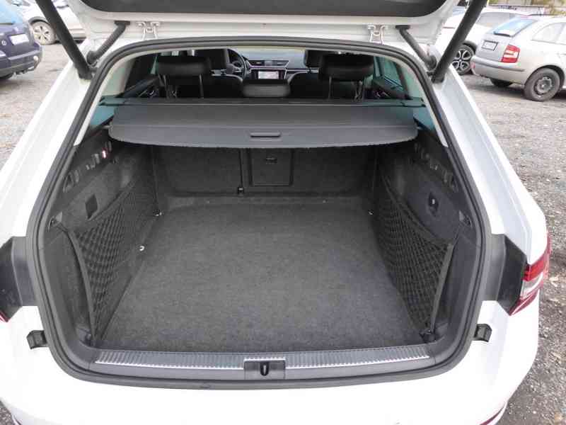 ŠKODA Superb Combi L&K 2,0 TDI 140 kW 4x4 DSG, 3058 - foto 13