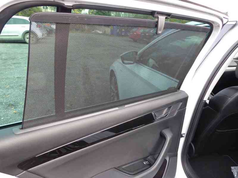 ŠKODA Superb Combi L&K 2,0 TDI 140 kW 4x4 DSG, 3058 - foto 12