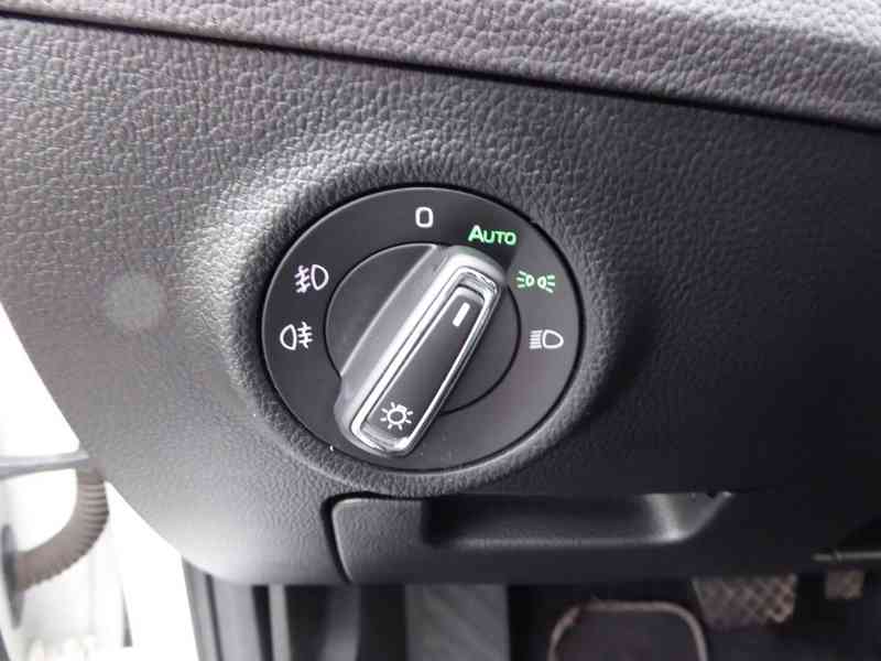 ŠKODA Superb Combi L&K 2,0 TDI 140 kW 4x4 DSG, 3058 - foto 20