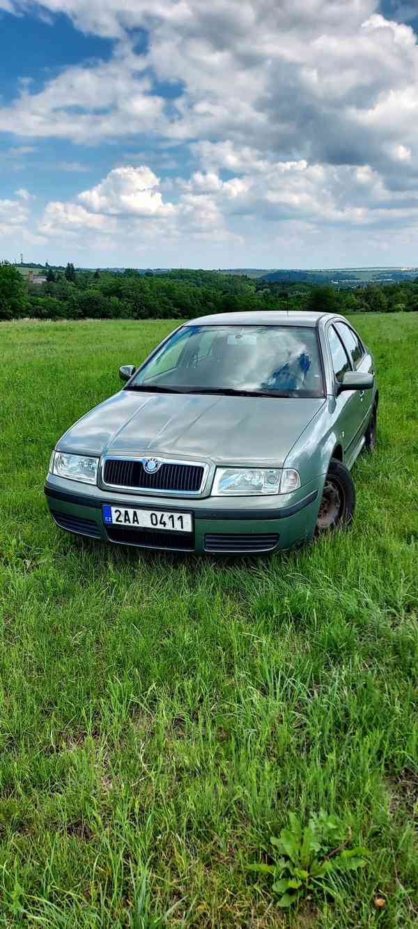 Škoda Octavia I 1.6 i - foto 2