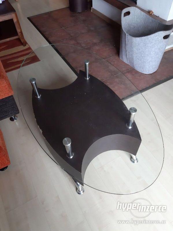 Konferenční stolek Stella - sklněný ovál 65 x 120 cm