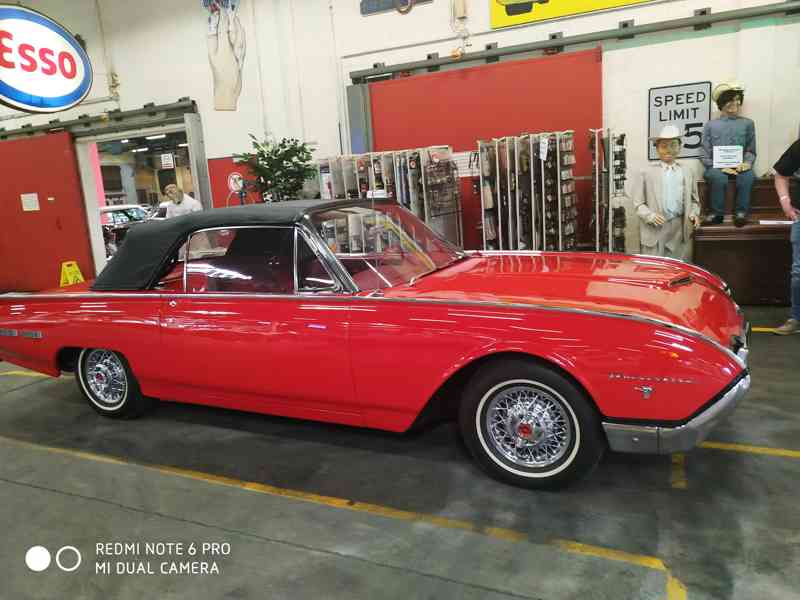 Ford Thunderbird 1962 Cabrio - foto 2
