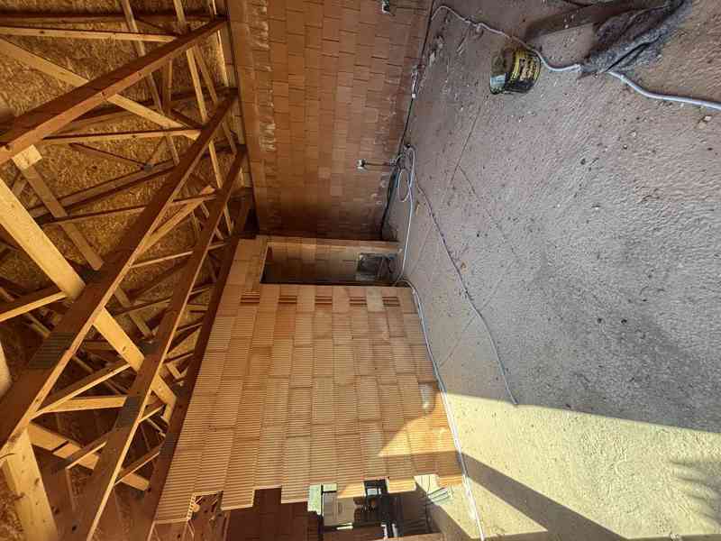 Prodej rozestavěného RD  - foto 7