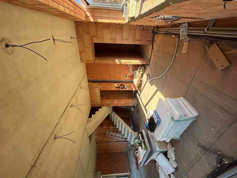 Prodej rozestavěného RD  - foto 11